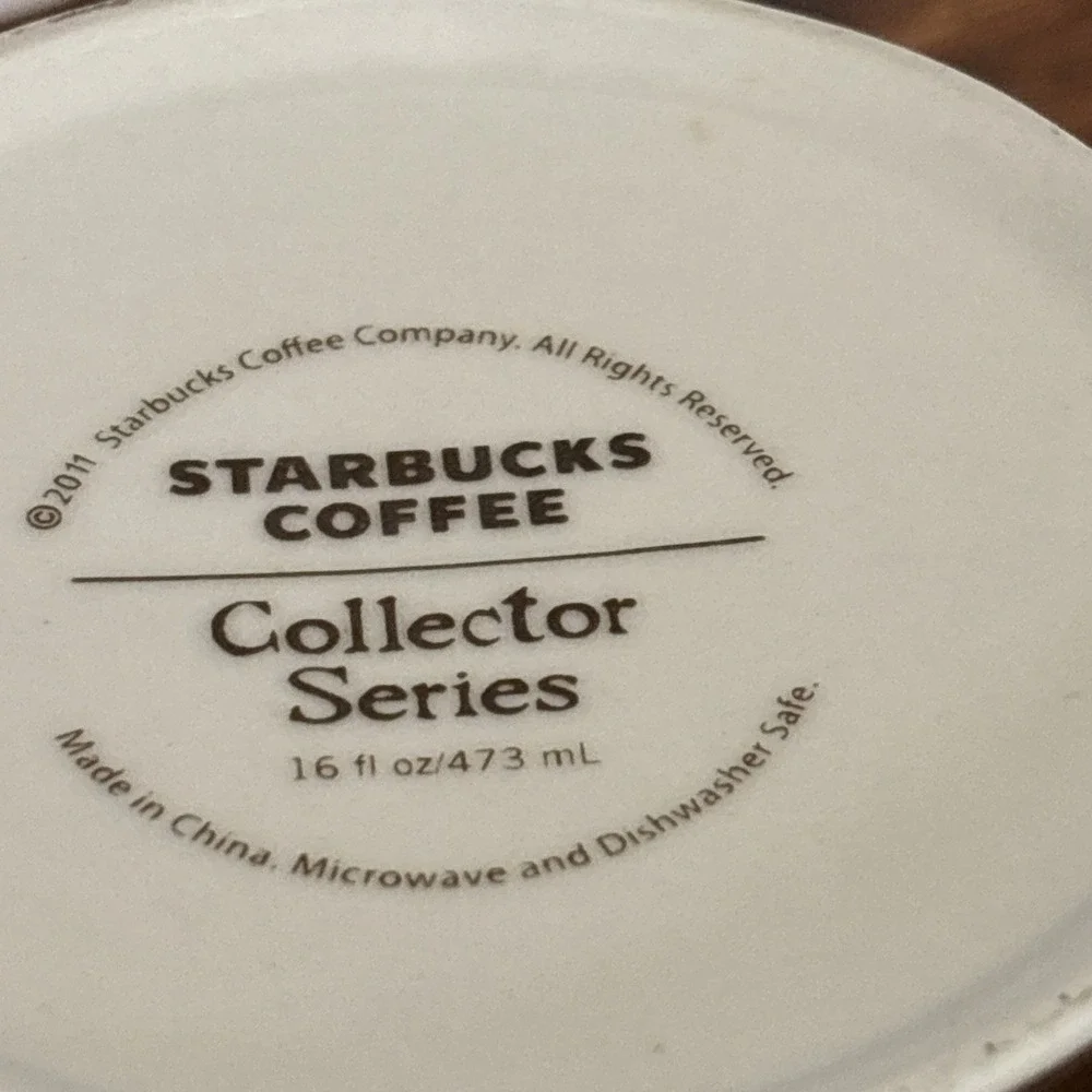 Starbucks Coffee Tea Mug Hawaii Collector Series 2011 Global 16oz Mint Condition